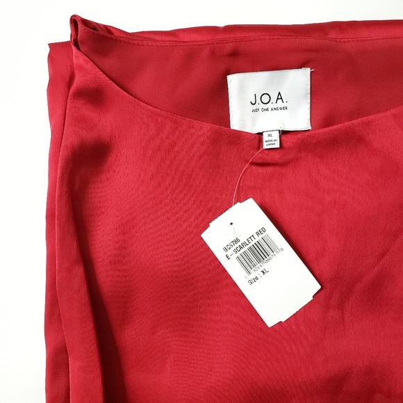 J.O.A|Scarlett Red Tie Sleeve Minidress - Picture 6 of 6